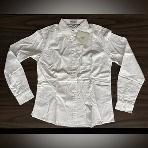 NWT Chestnut Hill white button-down blouse (size M)